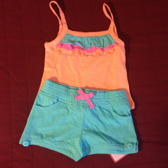 Summer clothes. 13 each set. - Picture 2 of 4
