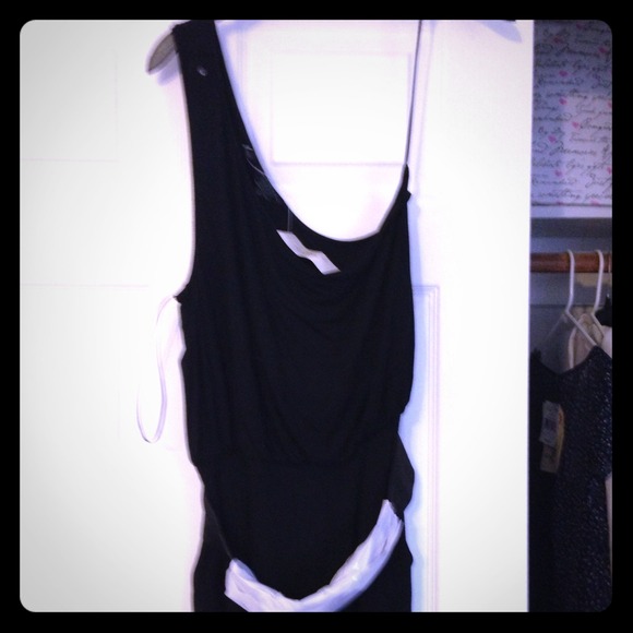 One shoulder jumpsuit