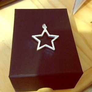 Silver star charm