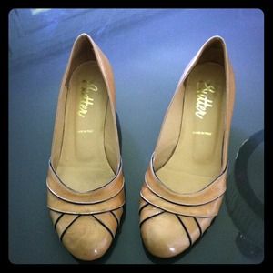 Butter leather kitten heels