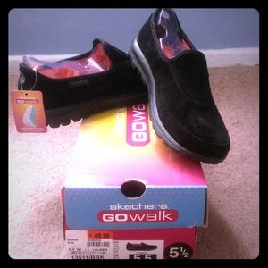 Sketchers Go Walk