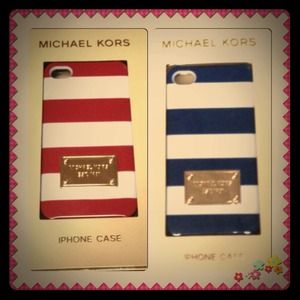 ❤💙Iphone Cases Bundle💙❤