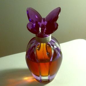 TRADED Mariah Carey Perfume