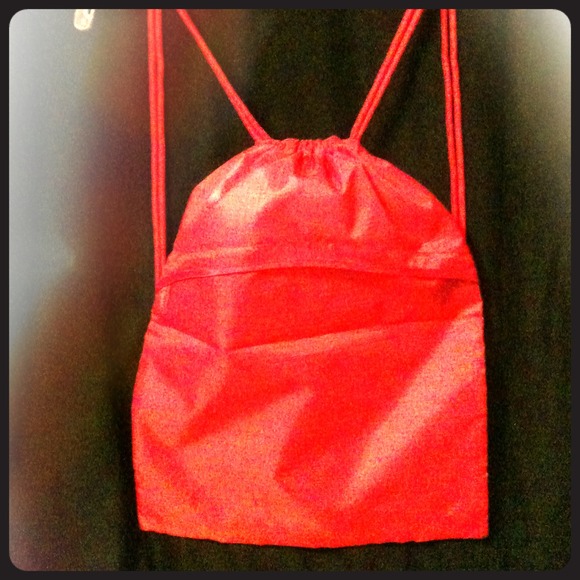 Thirty-one pink cinch sac