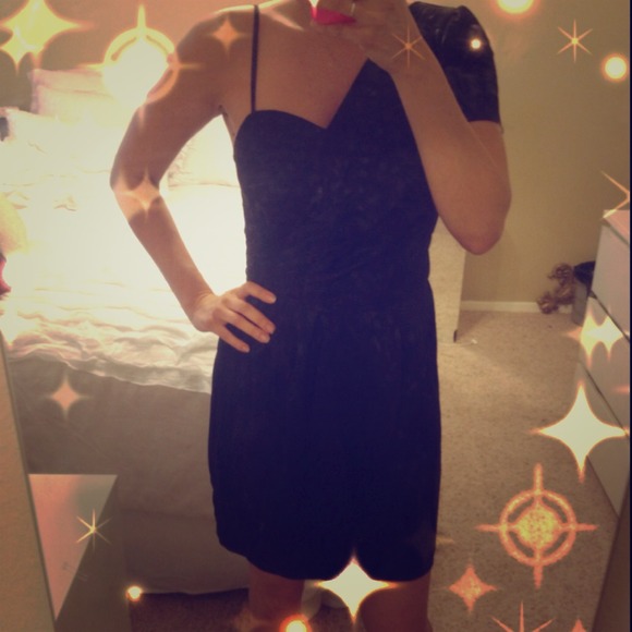 Cute asymmetrical LBD