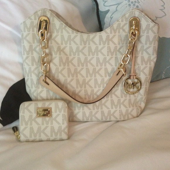 Michael Kors Handbag and wallet