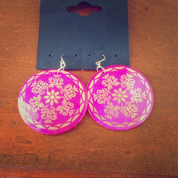 Cute earrings