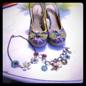 Bundle!! ON HOLD 6-1-13