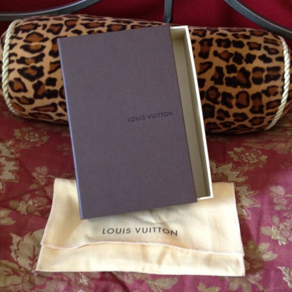 ❌SOLD❌💯 LOUIS VUITTON