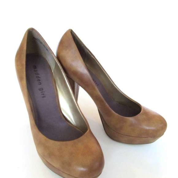 STEVE MADDEN - BROWN FAUX LEATHER HEELS