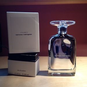 ⭐FINAL REDUCTION⭐essence perfume-Narciso Rodriguez