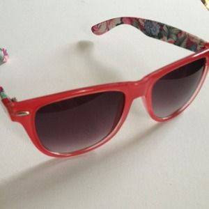 Pink floral sunglasses