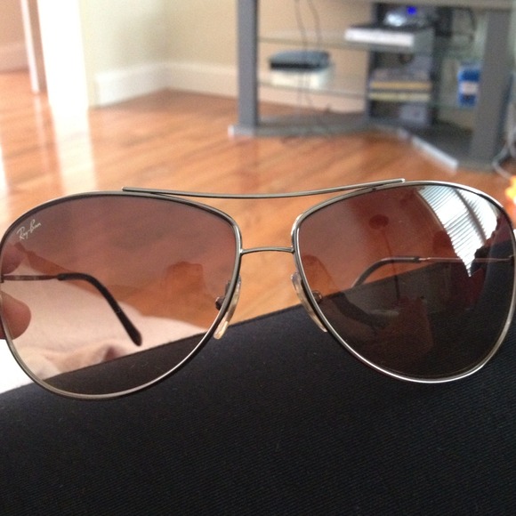💢SOLD💢Authentic rayban aviator - Picture 1 of 2