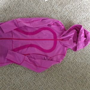 Lululemon sweatshirt
