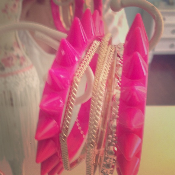 Fun bangles.