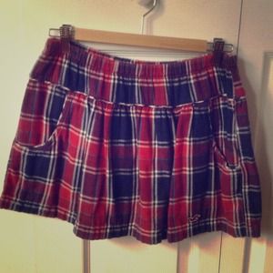Hollister plaid skirt!