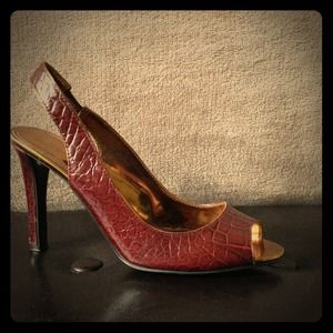 Enzo Angiolini Sandal