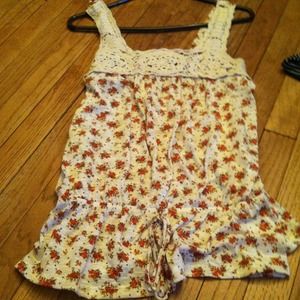 Cute flower and lace tank