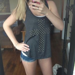 SOLD ❌Cross tank