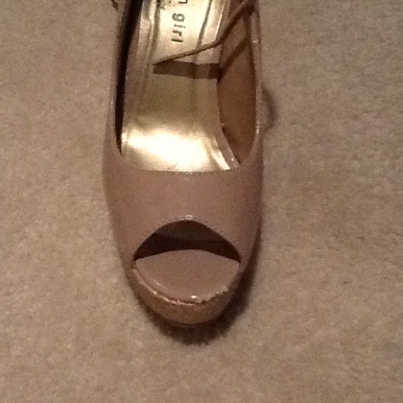 *WEDGES* - Picture 5 of 5