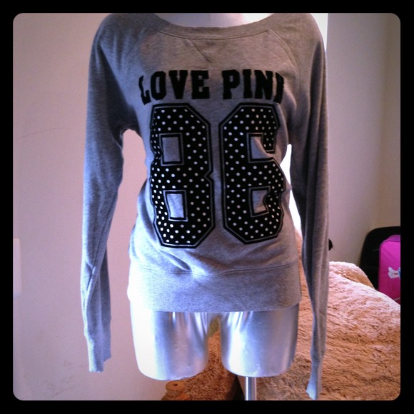 ❇SALE❇Victorias Secret Pink crew Sweatshirt