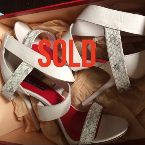 ✨SOLD CLEARANCE✨