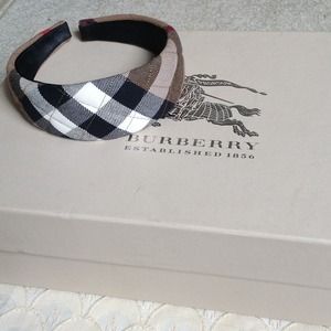 RESERVED****New Burberry headband
