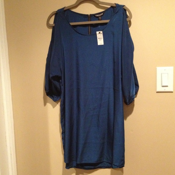 Dress or Long Top 🌸. Rich deep teal.