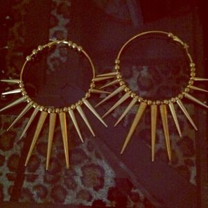 Sexy spike earrings!!