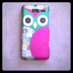 Droid razor M phone cover.