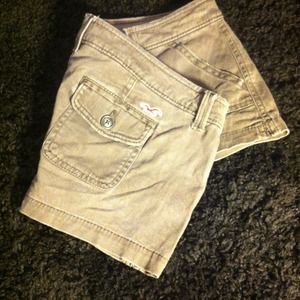 dark brown Hollister shorts!