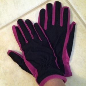 Womans gloves with screen touch technology