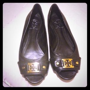 ⭐🎉😊Super cute for summer Tory Burch!🎉⭐