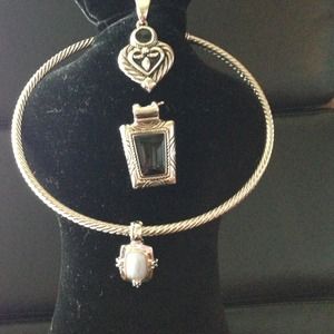 Beautiful Silver Choker  necklace with 3 slides.