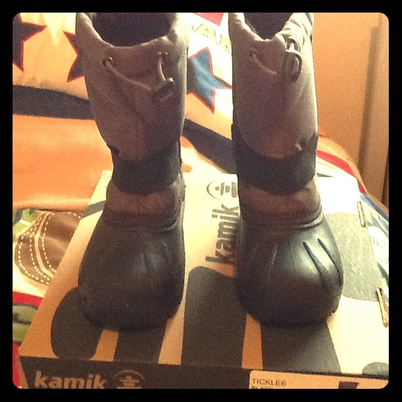 Boots for toddlers boys