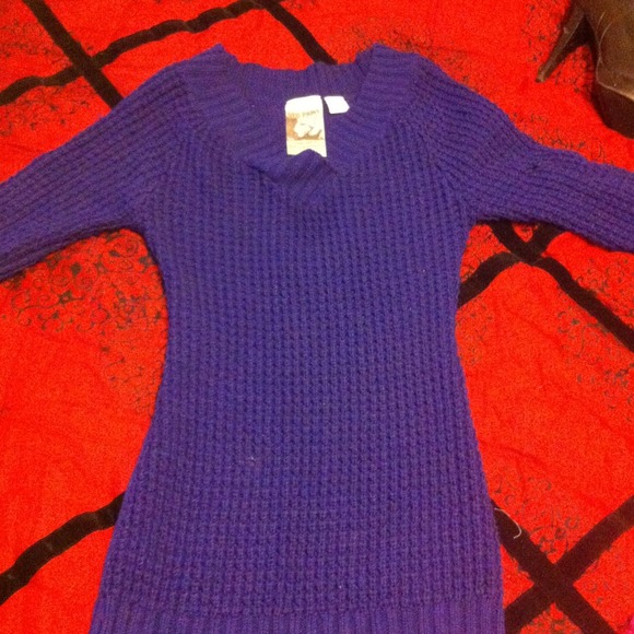 SUPER CUTE SWEATER DRESS