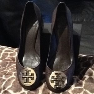 Authentic Tory Burch shoes