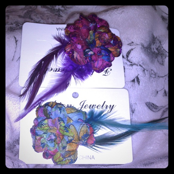 Hair flowers