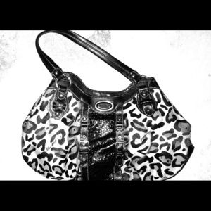 Nine west animal print bag