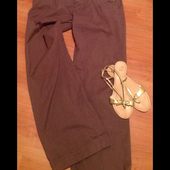 SOLD~Old Navy low rise brown dress pants 10