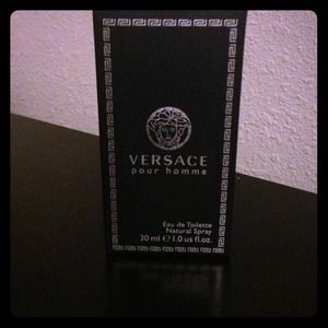 💢Reduced💢Versace perfume for men 🌀RESERVED🌀