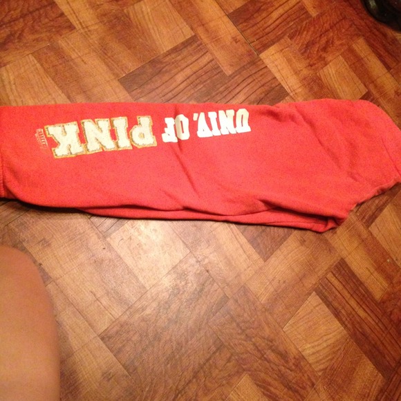 Victoria secret sweats - Picture 1 of 4
