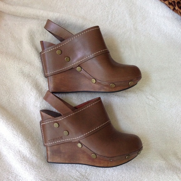 See by Chloe Shoes - ❗❤SALE❤❗ see by chloe - wedge clogs
