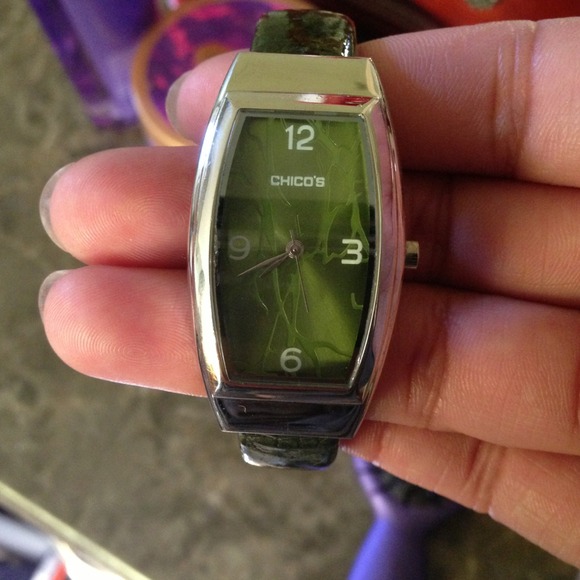 Chico's vintage green watch