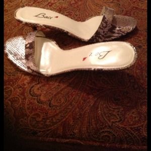 Snake print sandals - reduced