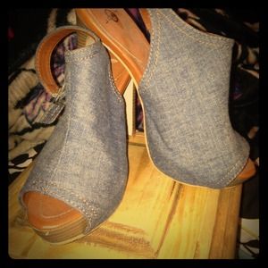 Jean heels