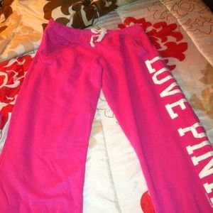 **RESERVED** VS Love Pink sweats