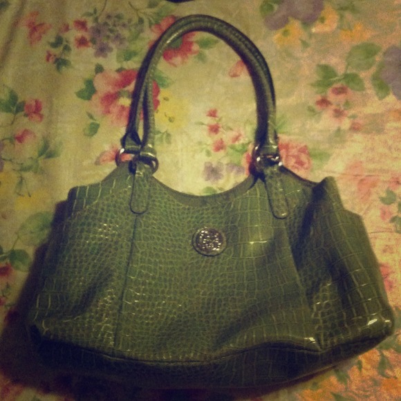 Green faux snakeskin handbag