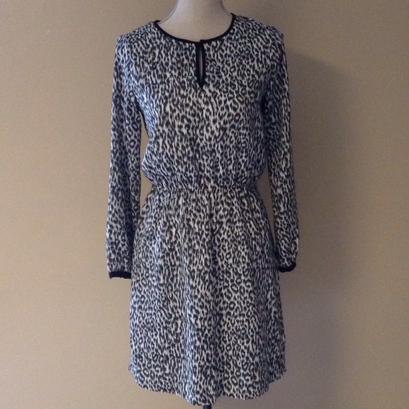 Zara Leopard Keyhole Long Sleeve Dress - Picture 2 of 4