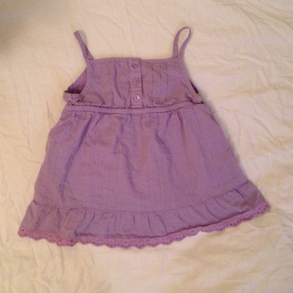 Old Navy Eyelet-Trim Poplin top